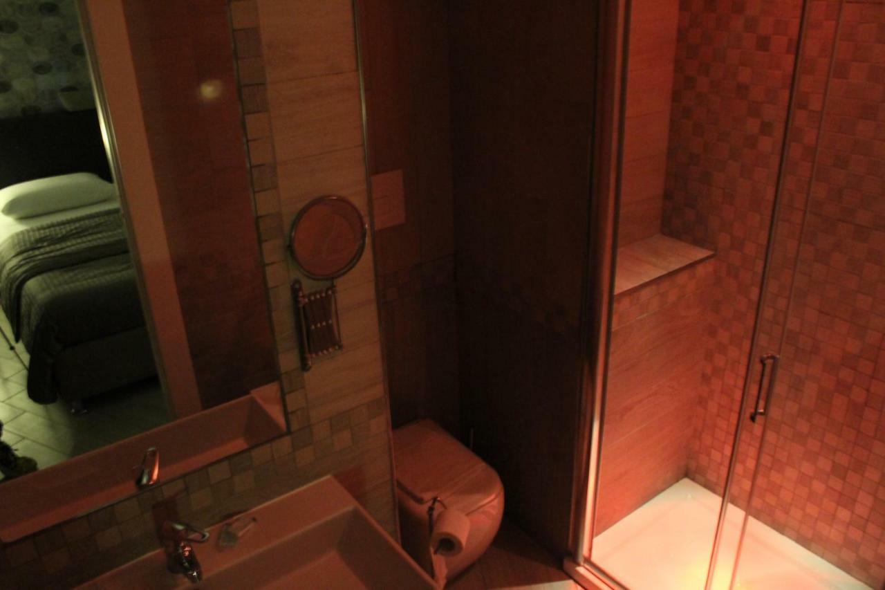 B&B Fiumara Наполи Екстериор снимка